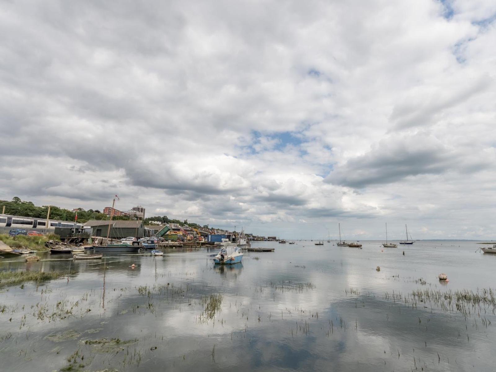 Pass The Keys The Pontoon Villa Southend-on-Sea Luaran gambar