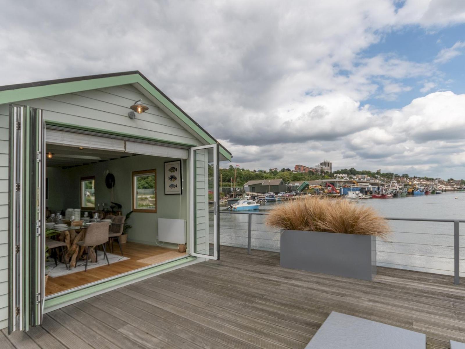 Pass The Keys The Pontoon Villa Southend-on-Sea Luaran gambar